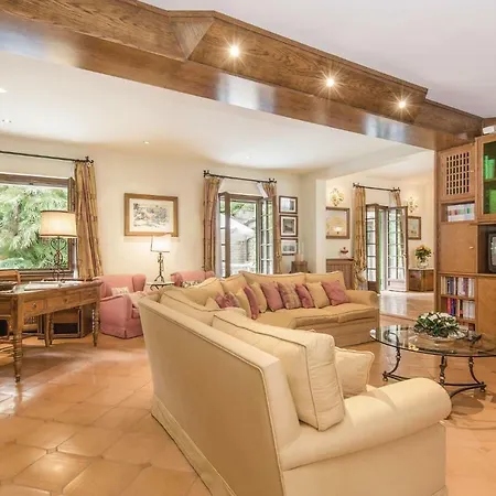 Five-bedroom Holiday In Montevirginio Rm Prázdninový dům