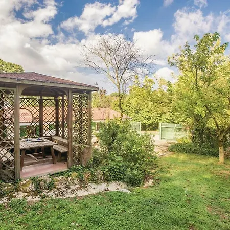 Prázdninový dům Five-bedroom Holiday In Montevirginio Rm *